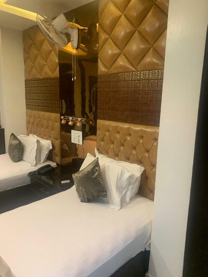 Hotel Mmk Канпур Екстер'єр фото